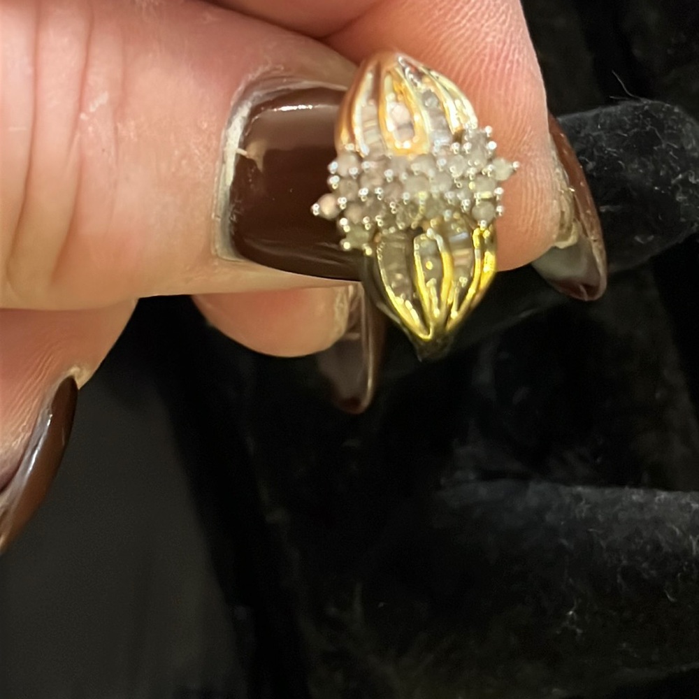 P925 diamond ring.